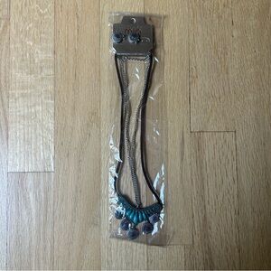 💲5/$25 Boho Turquoise and Silver Necklace with Earrings